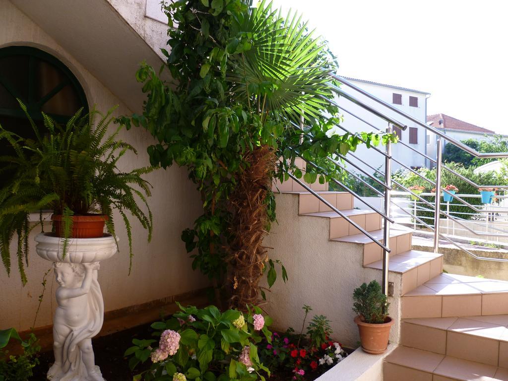 Apartments Sanda Tribunj Tribalj المظهر الخارجي الصورة
