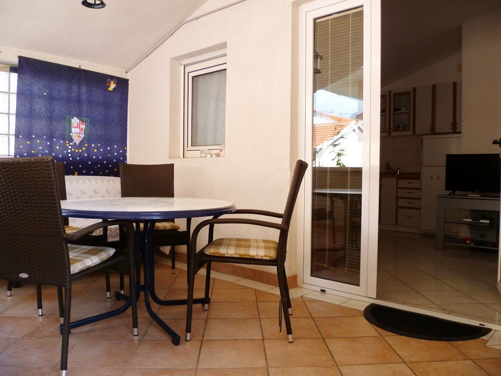 Apartments Sanda Tribunj Tribalj المظهر الخارجي الصورة