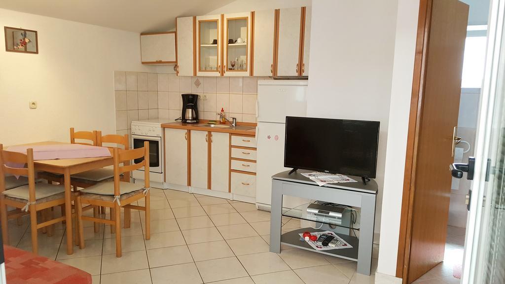 Apartments Sanda Tribunj Tribalj المظهر الخارجي الصورة