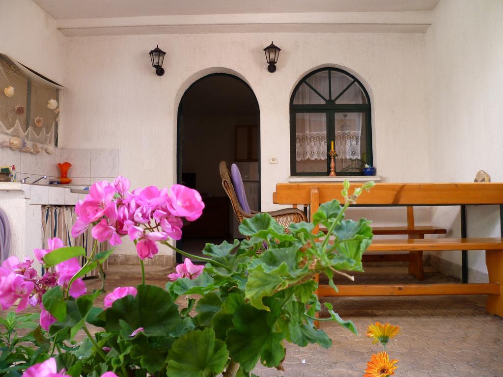 Apartments Sanda Tribunj Tribalj المظهر الخارجي الصورة