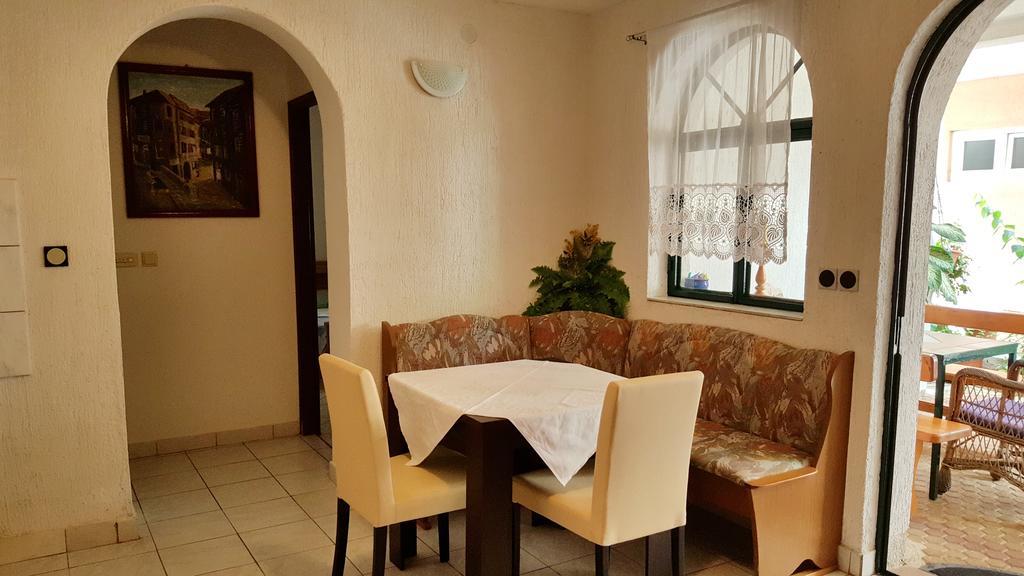 Apartments Sanda Tribunj Tribalj المظهر الخارجي الصورة